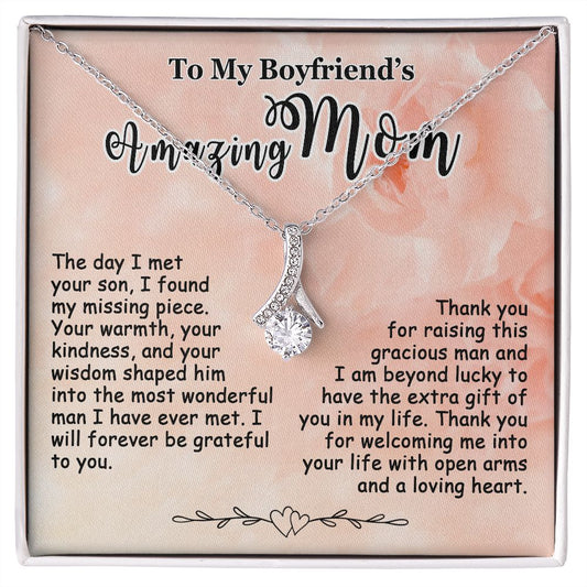 Gifts for Boyfriend's Mom: To My Boyfriend's Mom Necklace, Mother's Day & Birthday Ideas, Message Card Alluring Beauty Present For BF’s Mother. Matched with a thoughtful message card. 