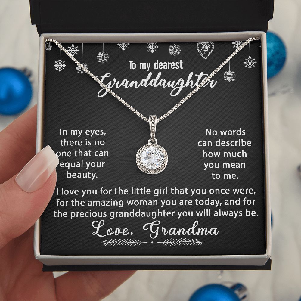 To My Granddaughter Necklace Gift - In my eyes - Eternal Hope #e171