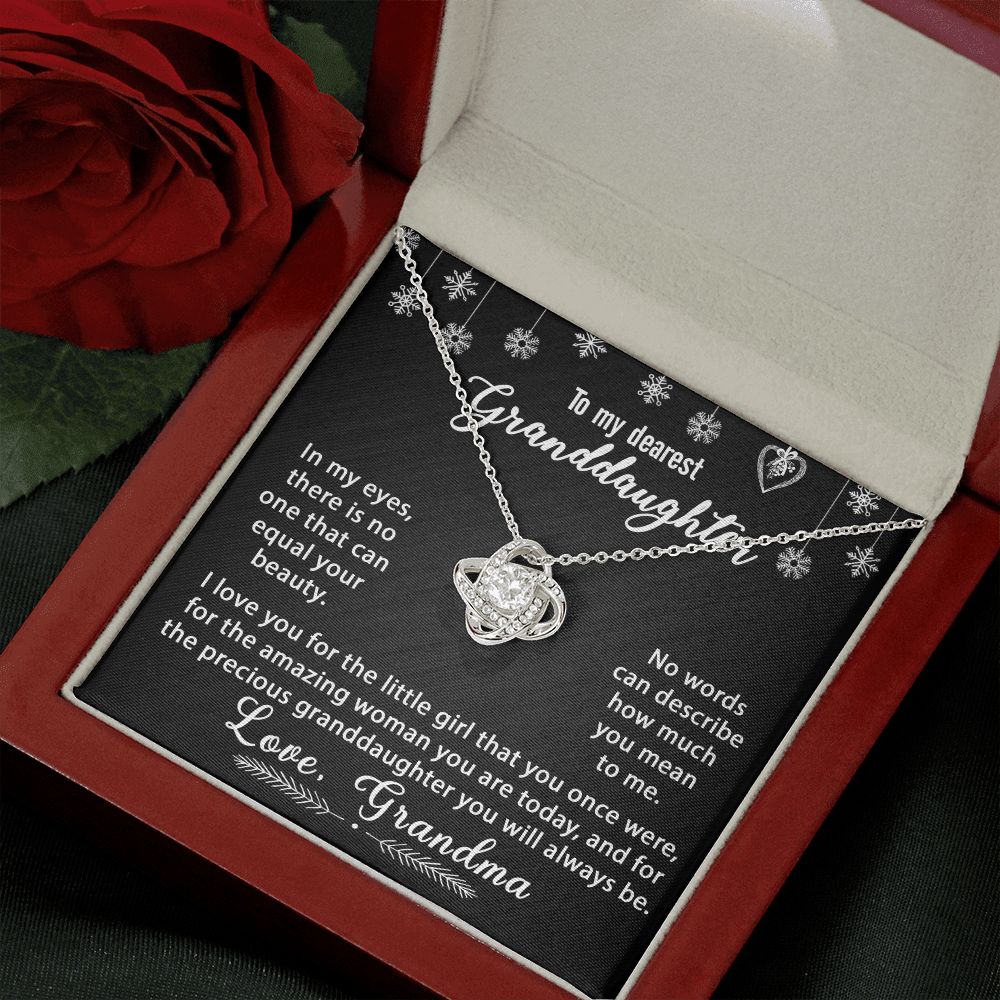 To My Granddaughter Necklace Gift - In my eyes - Love Knot #e166