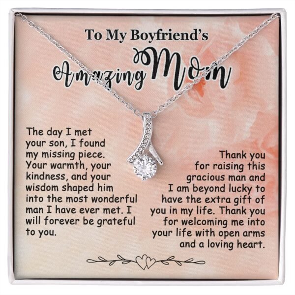 Gifts for Boyfriend's Mom: To My Boyfriend's Mom Necklace, Mother's Day & Birthday Ideas, Message Card Alluring Beauty Present For BF’s Mother. Matched with a thoughtful message card.